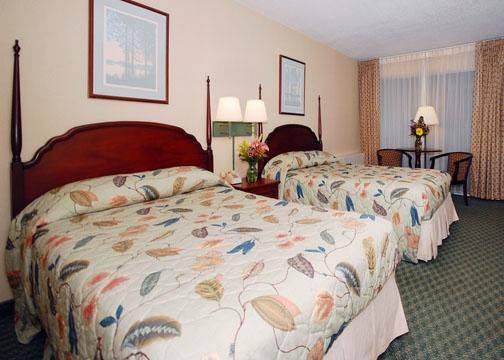 Econo Lodge Inn & Suites Augusta Room photo